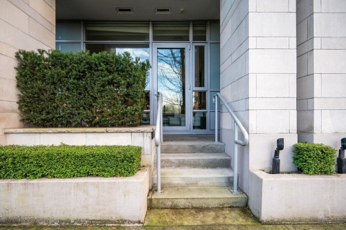 1618 Columbia Street, Vancouver, BC 