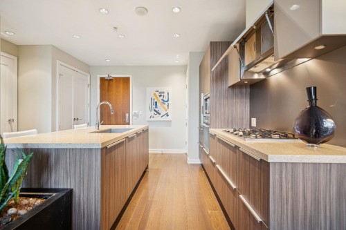 1618 Columbia Street, Vancouver, BC 