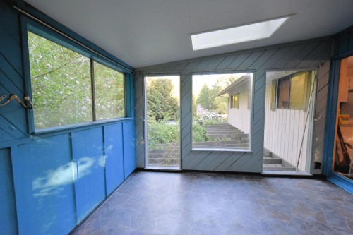 2240 Oldershaw Road, Roberts Creek, BC 