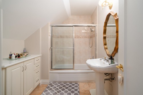 1638 Marpole Avenue, Vancouver, BC 