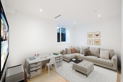 263 6Th Street W, North Vancouver, BC 