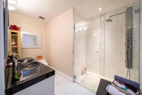 2222 Chairlift Road, West Vancouver, BC 