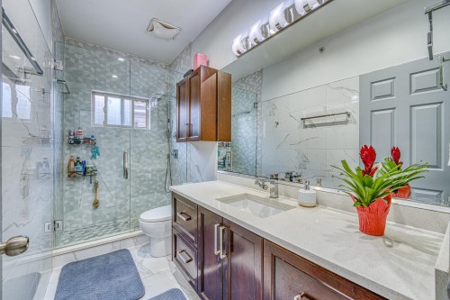 426 18Th Avenue E, Vancouver, BC 