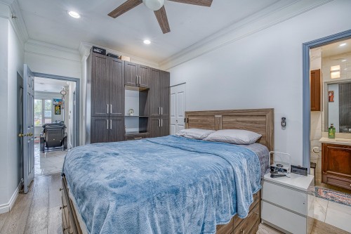 426 18Th Avenue E, Vancouver, BC 