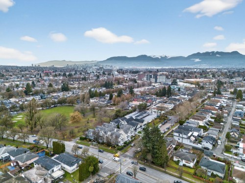 5685 Killarney Street, Vancouver, BC 