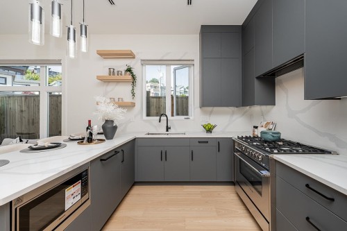 2835 Oliver Crescent, Vancouver, BC 