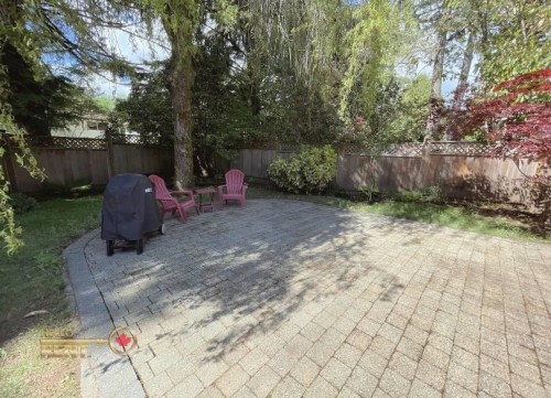 Upper Suite-2520 Derbyshire Way, North Vancouver, BC 