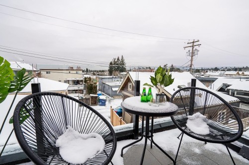 2833 Oliver Crescent, Vancouver, BC 