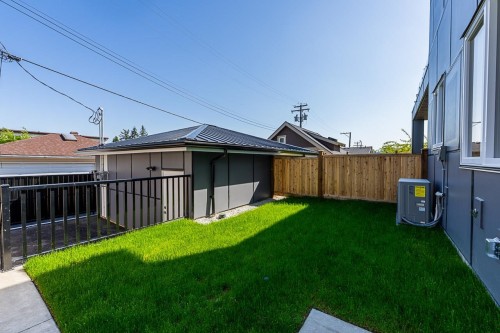 2833 Oliver Crescent, Vancouver, BC 