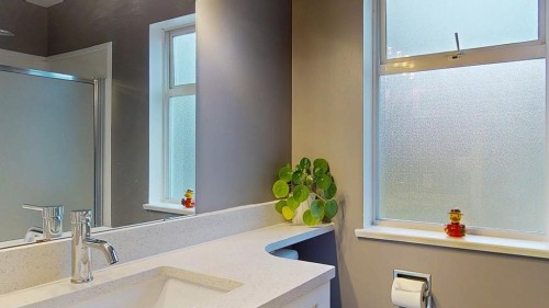 5567 Calli Place, Sechelt, BC 