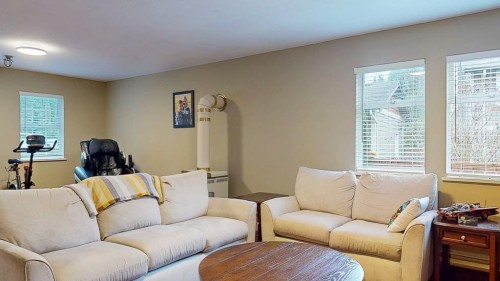 5567 Calli Place, Sechelt, BC 