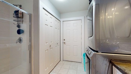 5567 Calli Place, Sechelt, BC 