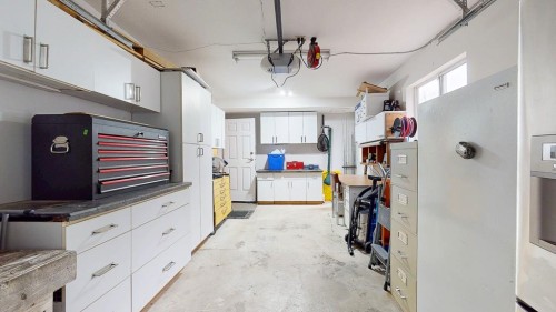 5567 Calli Place, Sechelt, BC 
