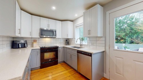 5567 Calli Place, Sechelt, BC 