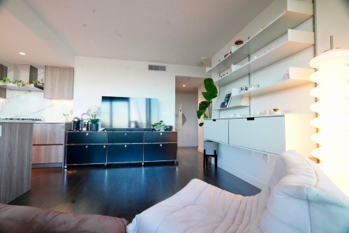 1101-8555 Capstan Way, Richmond, BC 