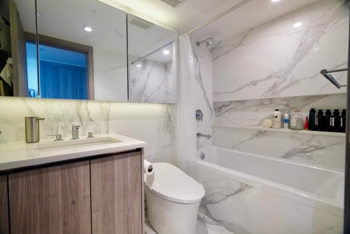 1101-8555 Capstan Way, Richmond, BC 