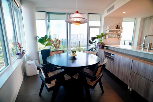 1101-8555 Capstan Way, Richmond, BC 