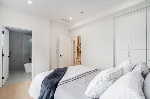 1-5304 Elgin Street, Vancouver, BC 