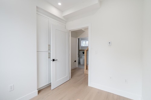 1-5304 Elgin Street, Vancouver, BC 