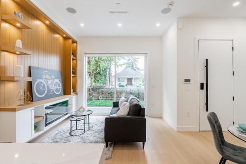 1-5304 Elgin Street, Vancouver, BC 