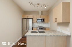 1602-1068 Broadway W Vancouver, BC V6H 0A7