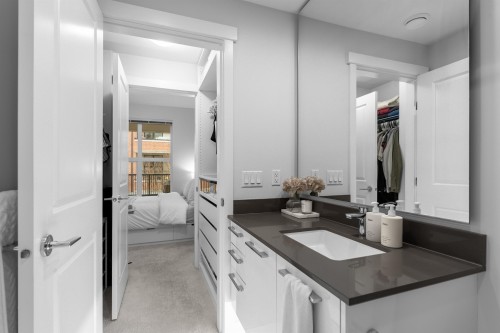 227-9551 Alexandra Road, Richmond, BC 