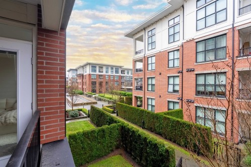 227-9551 Alexandra Road, Richmond, BC 