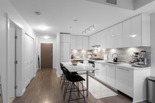 227-9551 Alexandra Road, Richmond, BC 