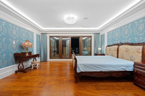 1327 Chartwell Drive, West Vancouver, BC 