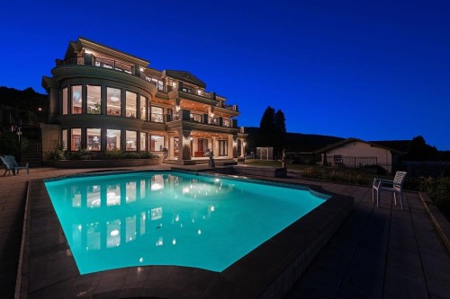 1327 Chartwell Drive, West Vancouver, BC 