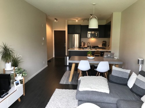 213-3107 Windsor Gate, Coquitlam, BC 