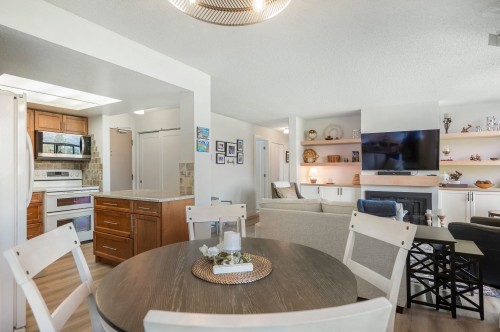 32-11900 228 Street, Maple Ridge, BC 