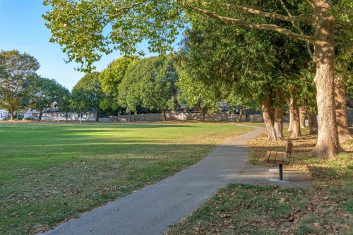 316-11240 Daniels Road, Richmond, BC 