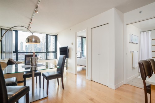 1110-928 Homer Street, Vancouver, BC 