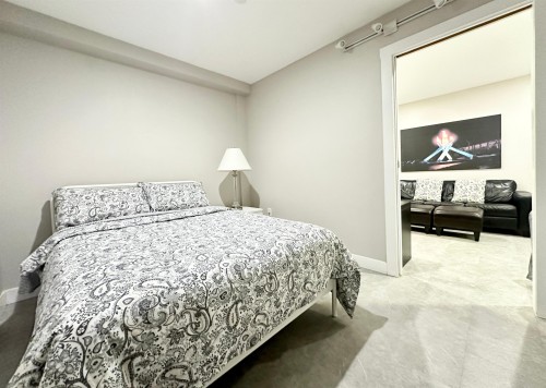 5928 Olympic Street, Vancouver, BC 