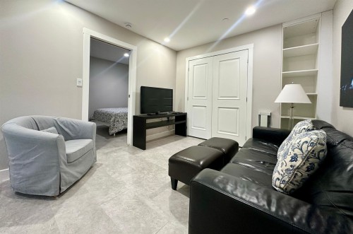 5928 Olympic Street, Vancouver, BC 