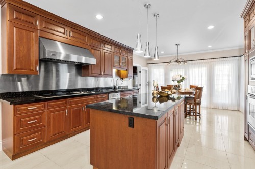 6968 Churchill Street, Vancouver, BC 