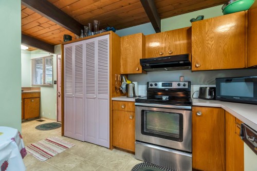 1639 Eden Avenue, Coquitlam, BC 