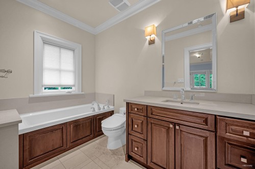 6089 Gleneagles Drive, West Vancouver, BC 