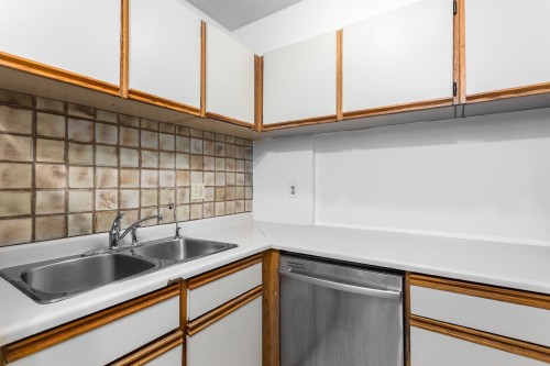 103-1405 Haro Street, Vancouver, BC 