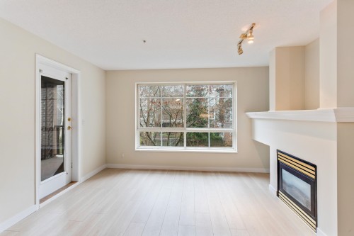 237-5600 Andrews Road, Richmond, BC 