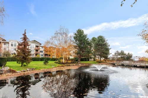 237-5600 Andrews Road, Richmond, BC 