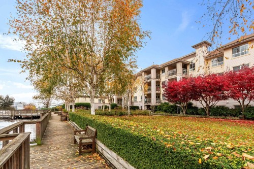 237-5600 Andrews Road, Richmond, BC 