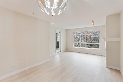 237-5600 Andrews Road, Richmond, BC 