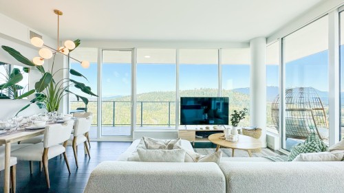 4702-567 Clarke Road  Coquitlam, BC V3J 0K7