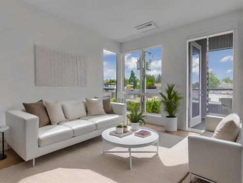 307-7599 15 Street  Burnaby, BC V3N 0H9