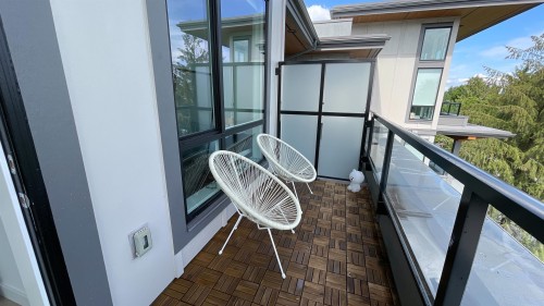 614-7599 15Th Street, Burnaby, BC 
