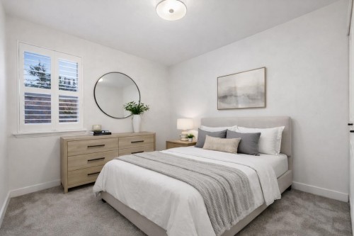 1645 St. Andrews Avenue, North Vancouver, BC 