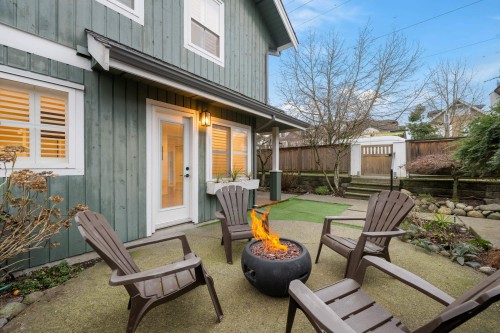 1645 St. Andrews Avenue, North Vancouver, BC 