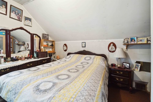 1649 Grant Street, Vancouver, BC 